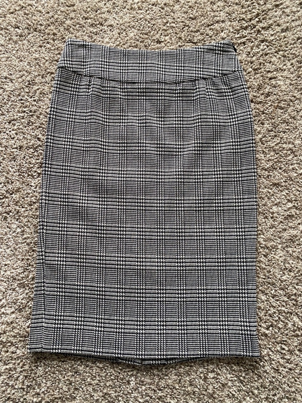 Vintage MaxMara Italian Virgin Wool Blend Plaid Skirt Sz 2
